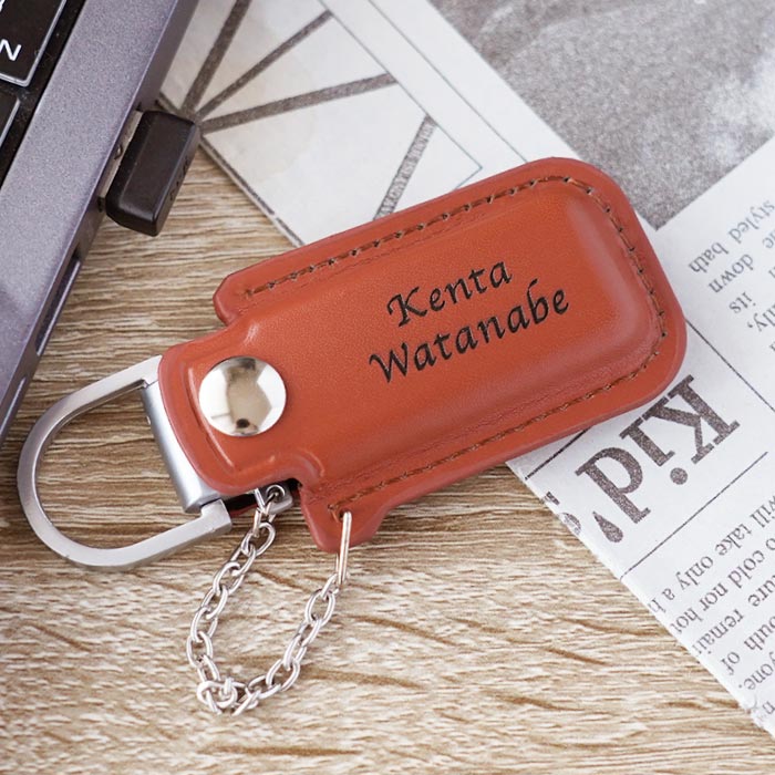 レザーカバーUSBメモリ32GB