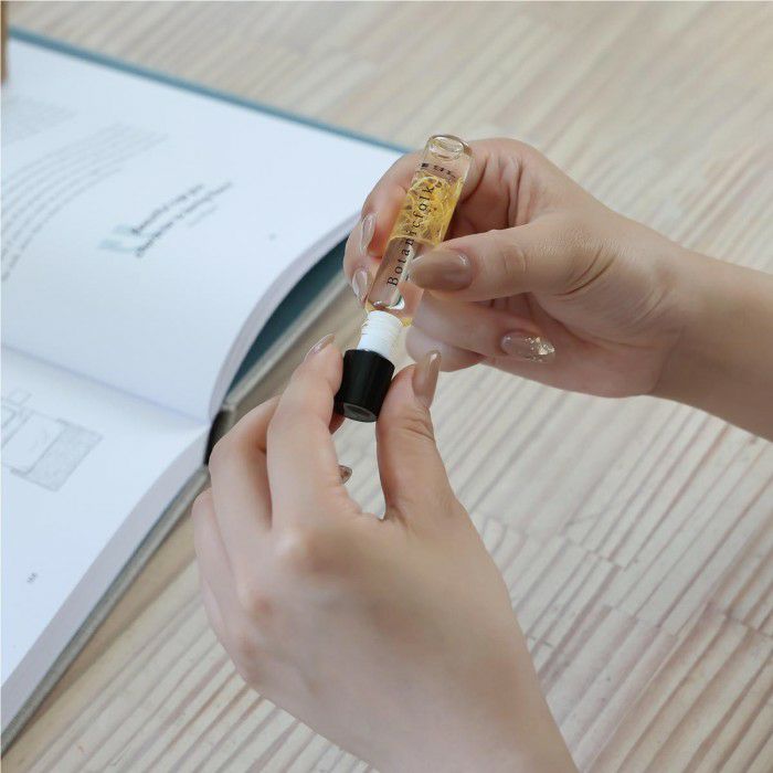 ネイルオイル MAGNISOUR / マニスール