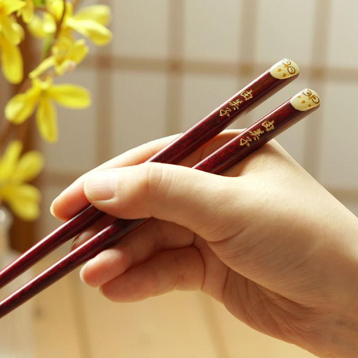 天然木・日本製 梟（ふくろうモチーフ）縁起箸ペアセット