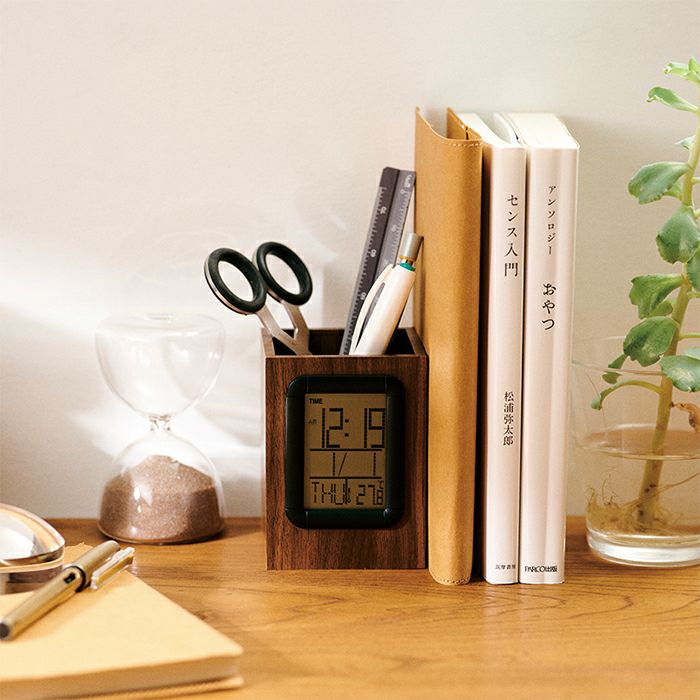 ウッド調ペンスタンドクロック