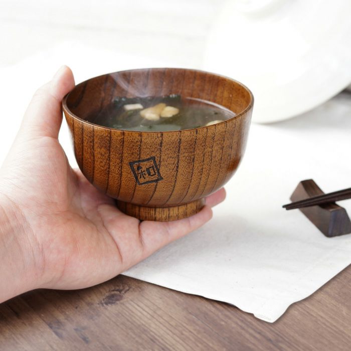 漆塗り羽反（はそり）汁椀