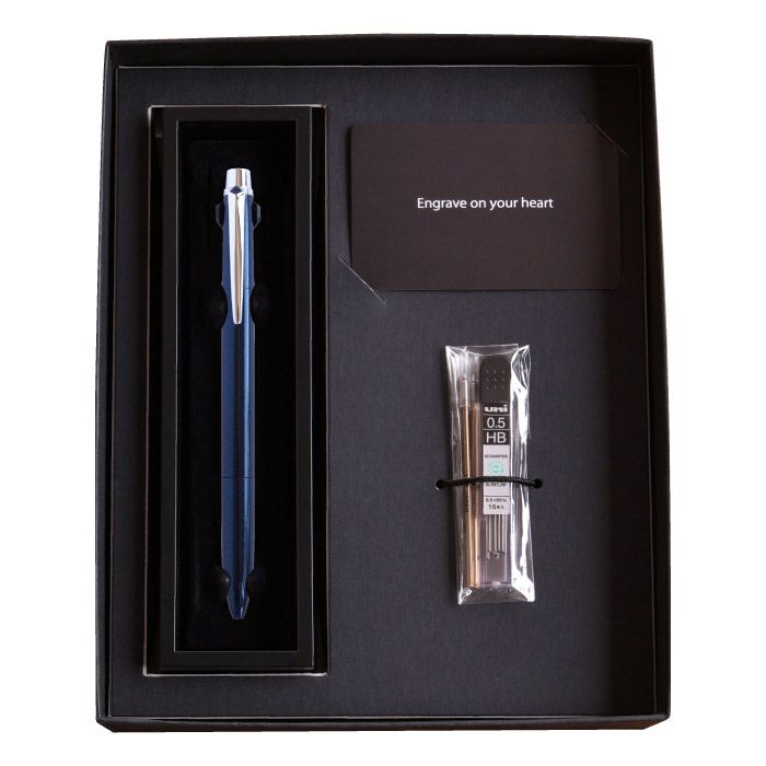 ダークネイビー