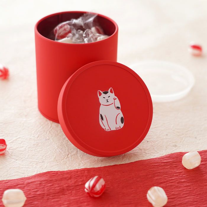  縁起 缶 M ( 紅白飴 )